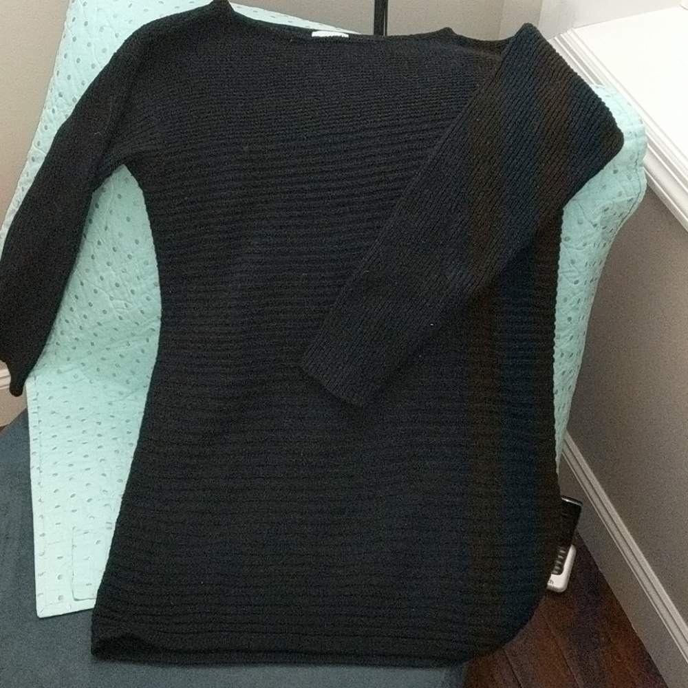 Jjill Long tunic black crew neck sweater